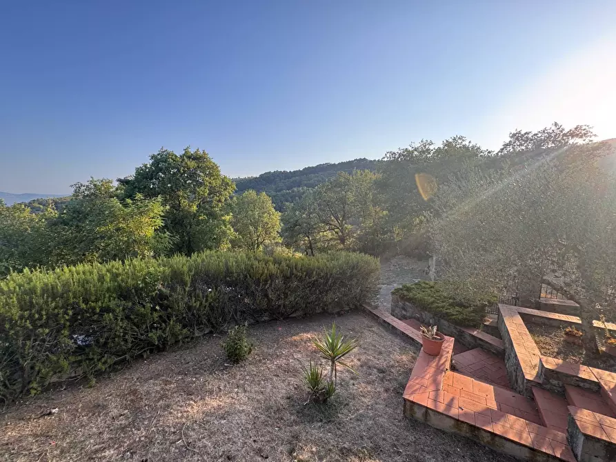 Immagine 16 di Villa in vendita  in strada setteoponti a Loro Ciuffenna