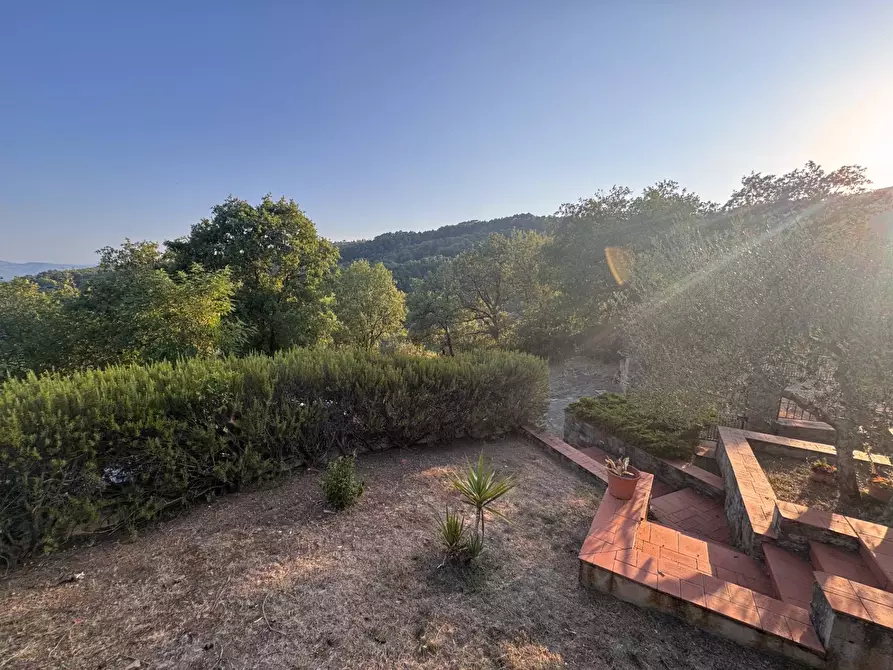 Immagine 18 di Villa in vendita  in strada setteoponti a Loro Ciuffenna
