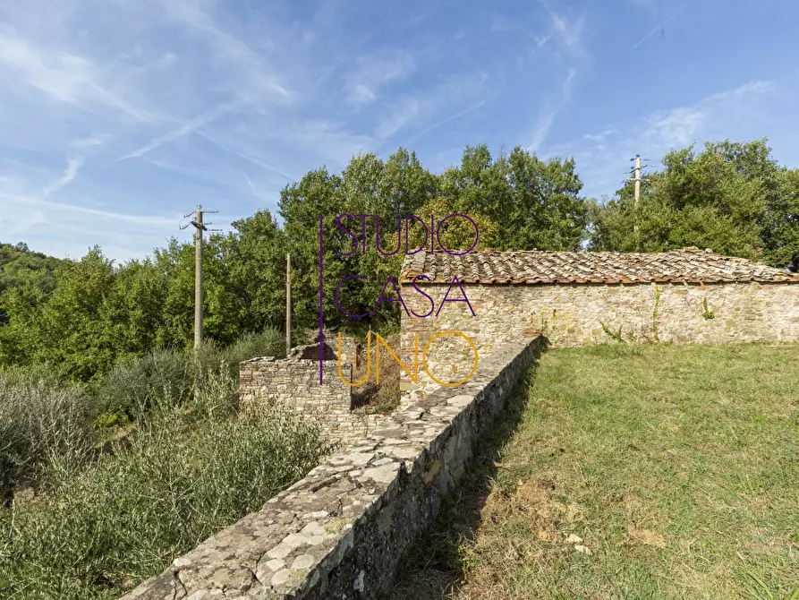 Immagine 8 di Rustico / casale in vendita  in via chiantigiana 78 a Radda In Chianti