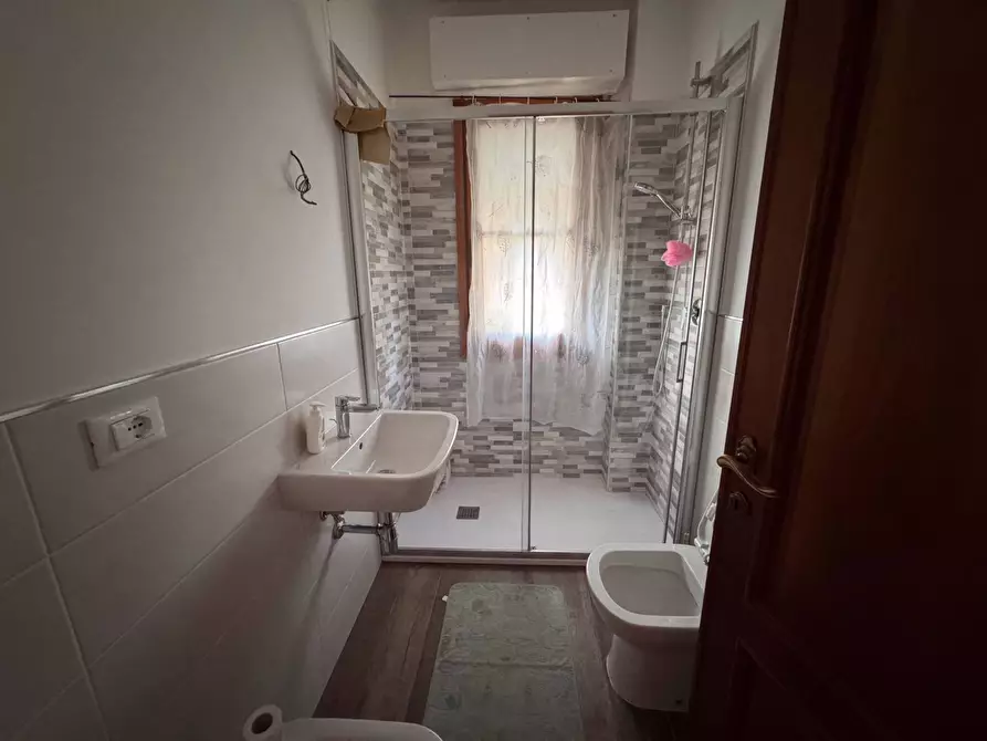 Immagine 8 di Casa semindipendente in affitto  a Terranuova Bracciolini
