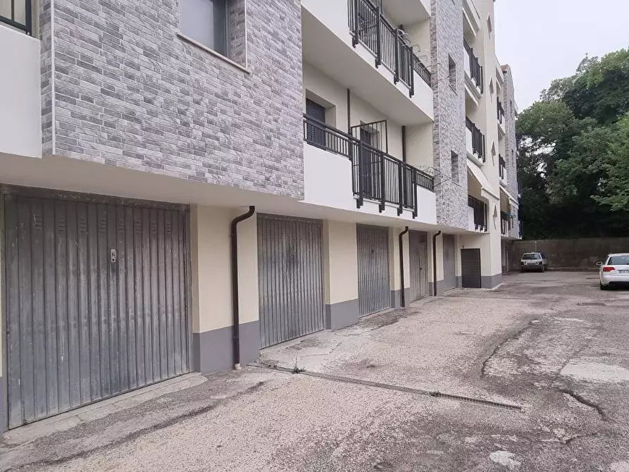 Immagine 23 di Appartamento in vendita  in Via Australia 3 a Acquaviva Collecroce