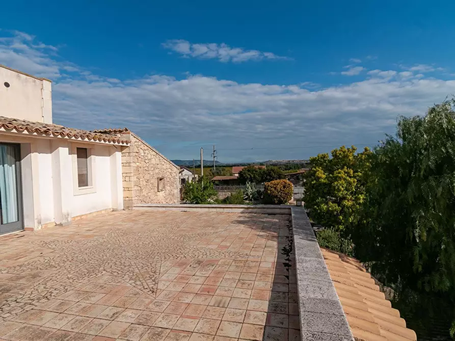 Immagine 20 di Villa in vendita  in Fontana Mortella a Siracusa