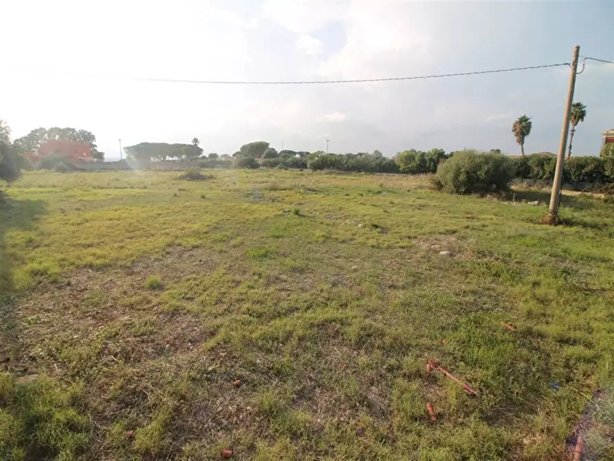 Immagine 5 di Terreno residenziale in vendita  in Contrada Isola snc a Siracusa