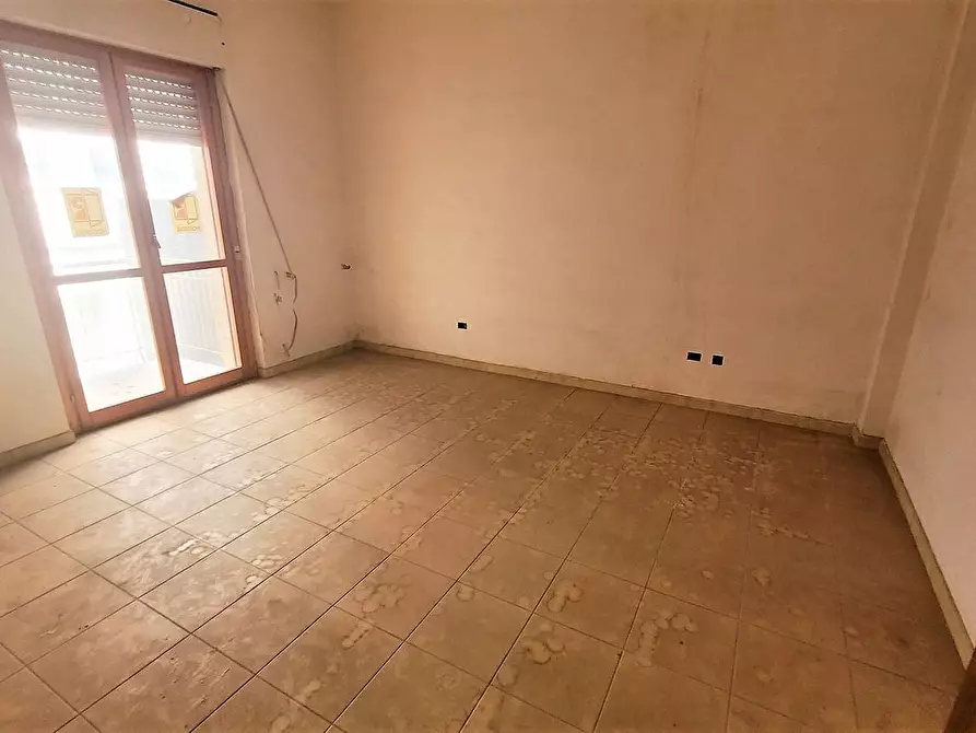 Immagine 8 di Palazzo in vendita  in Aristofane a Siracusa