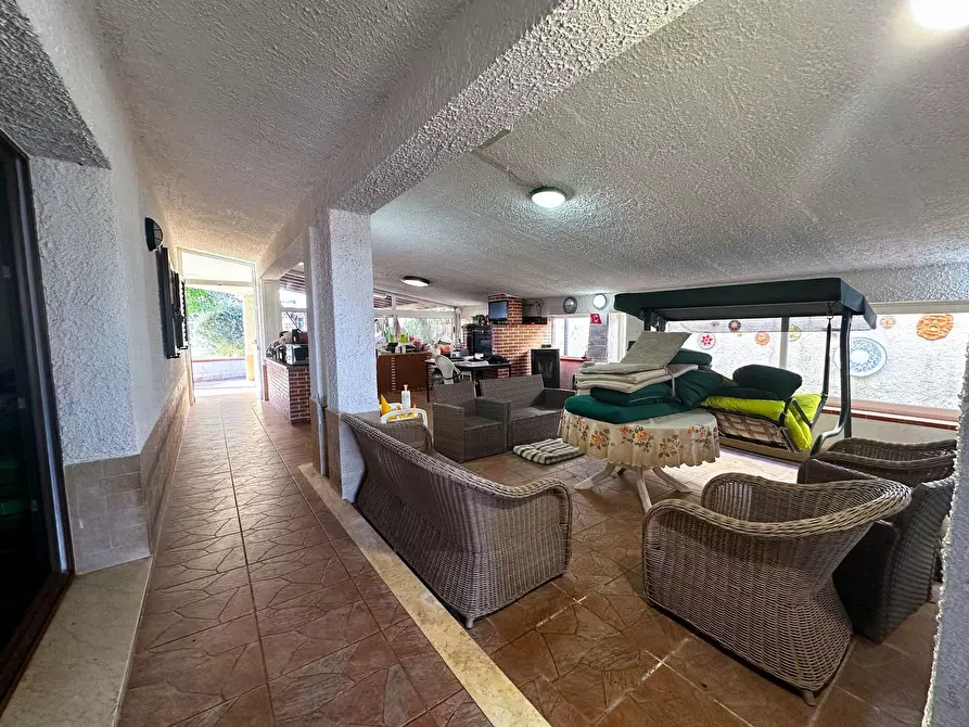 Immagine 5 di Villa in affitto  in Via del Pellicano a Siracusa