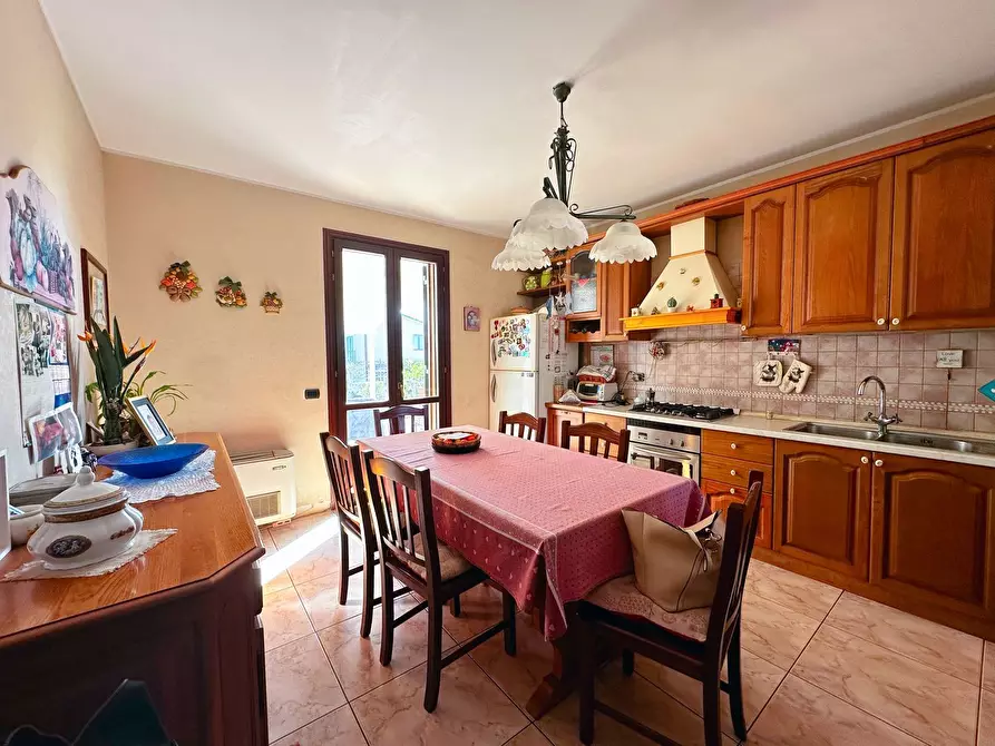 Immagine 7 di Villa in vendita  in Via Pietro Fillioley a Siracusa