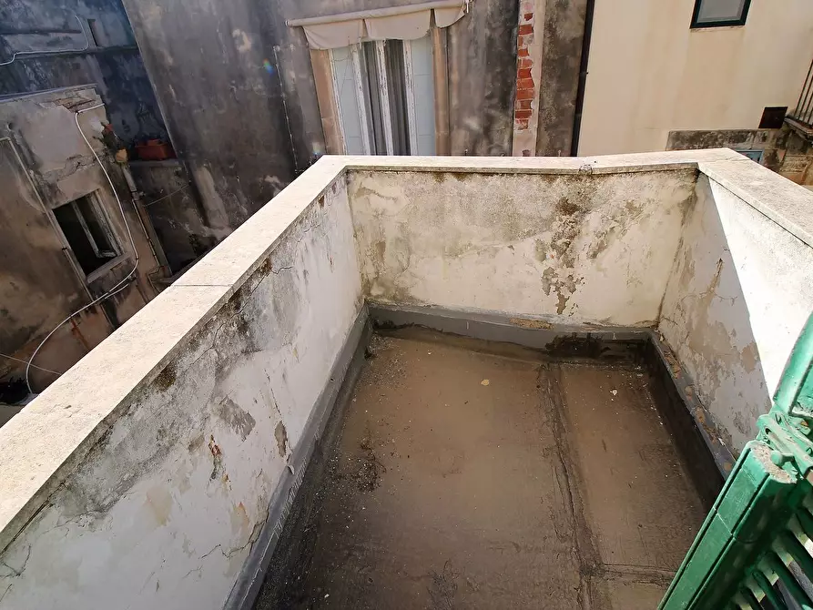 Immagine 18 di Appartamento in vendita  in Via Maestranza a Siracusa
