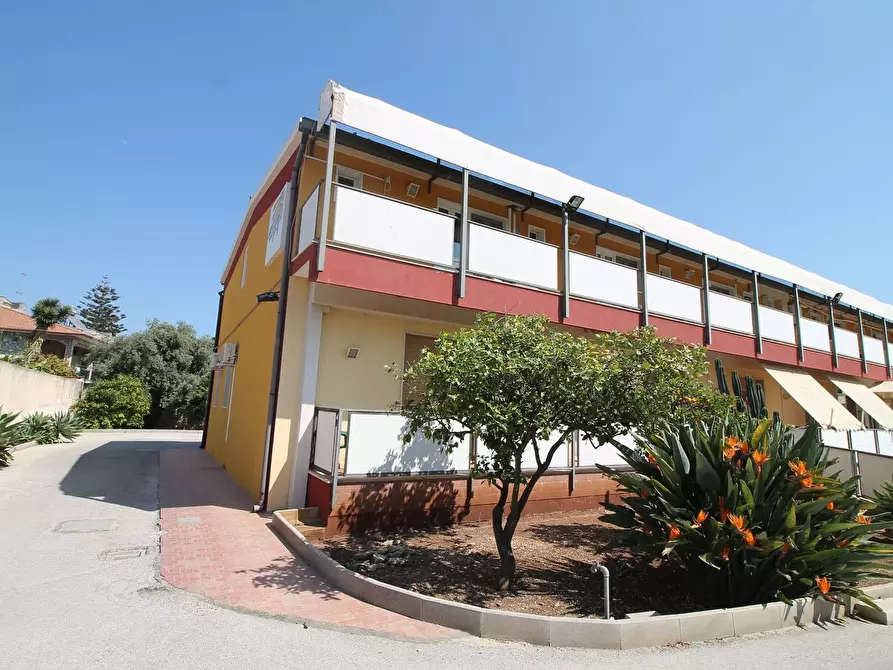 Immagine 26 di Villa in vendita  in Viale Epipoli a Siracusa