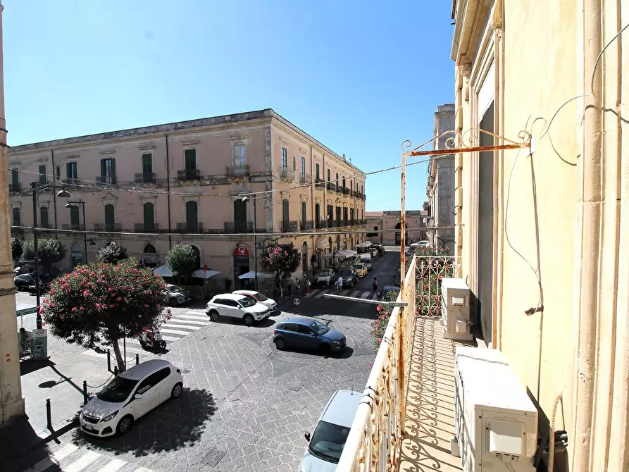 Immagine 4 di Appartamento in vendita  in Via Cordova a Siracusa