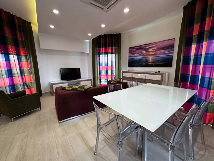 Immagine 15 di Villa in vendita  in Viale dei Lidi a Siracusa