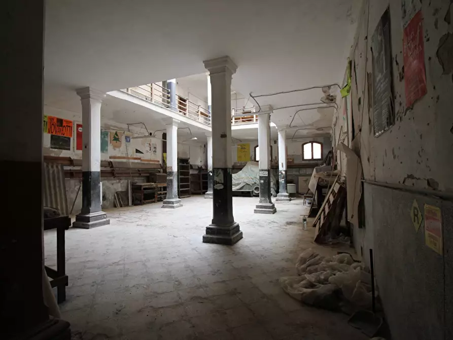 Immagine 5 di Palazzo in vendita  in Piazza Archimede a Siracusa