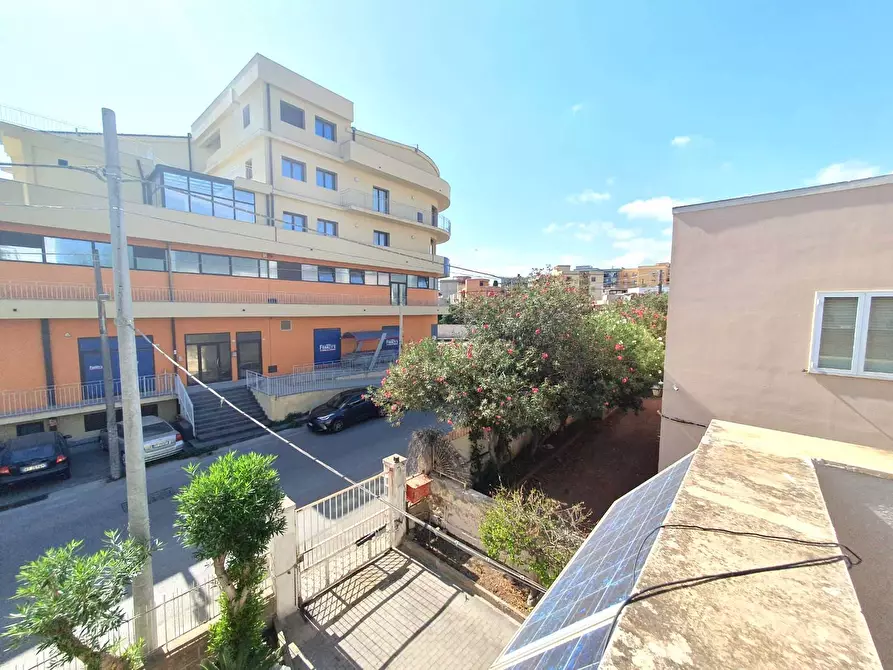 Immagine 3 di Appartamento in vendita  in Viale Grotta Santa a Siracusa