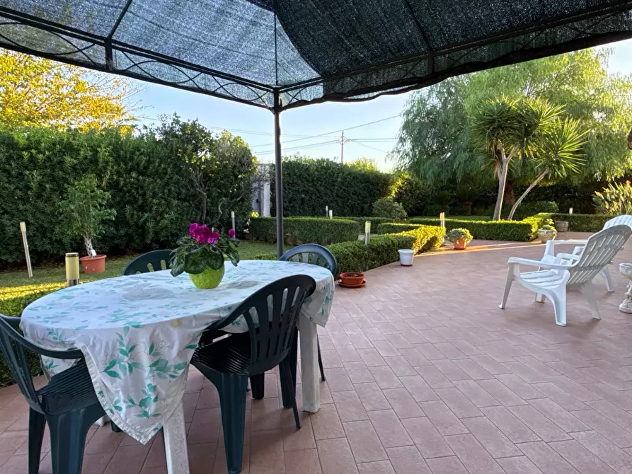 Immagine 27 di Villa in vendita  in Via della Folaga a Siracusa