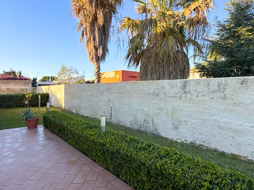 Immagine 29 di Villa in vendita  in Via della Folaga a Siracusa