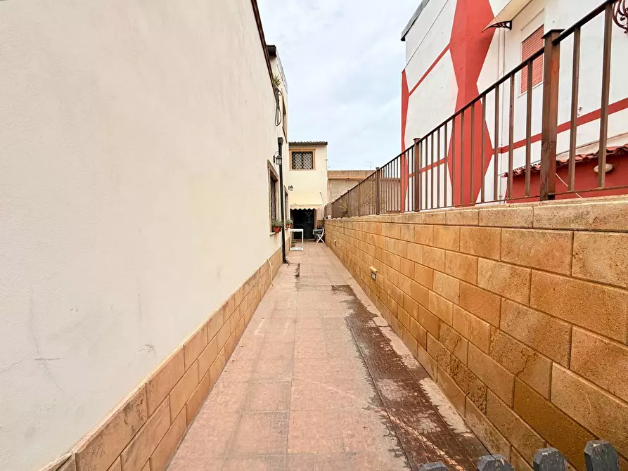 Immagine 5 di Villa in vendita  in Viale Epipoli a Siracusa