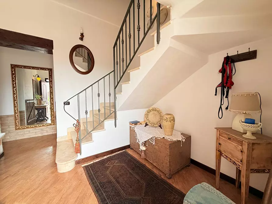 Immagine 51 di Villa in vendita  in Viale Epipoli a Siracusa