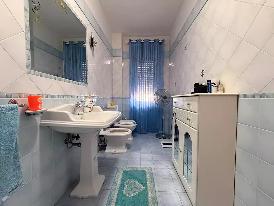 Immagine 25 di Appartamento in vendita  in Via Vanvitelli a Siracusa