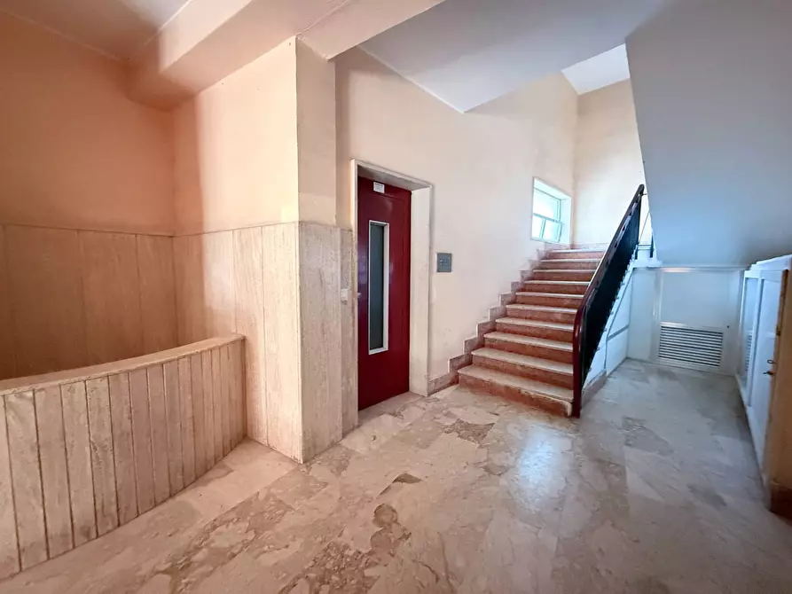 Immagine 29 di Appartamento in vendita  in Via Vanvitelli a Siracusa