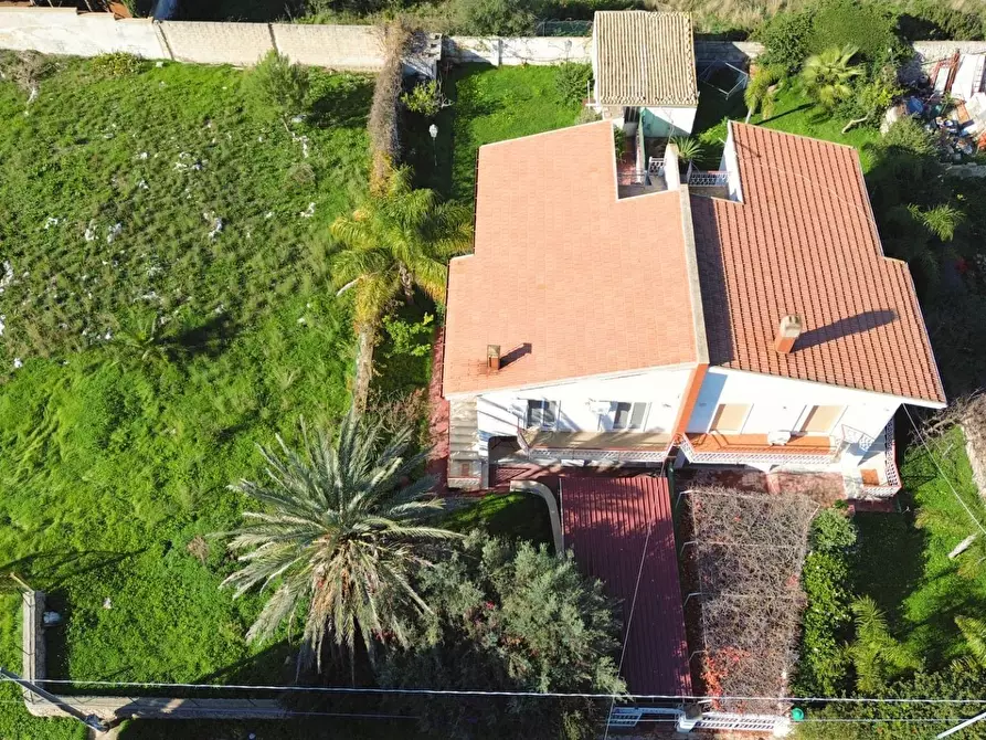 Immagine 2 di Casa semindipendente in vendita  in Via del Nichelio a Siracusa