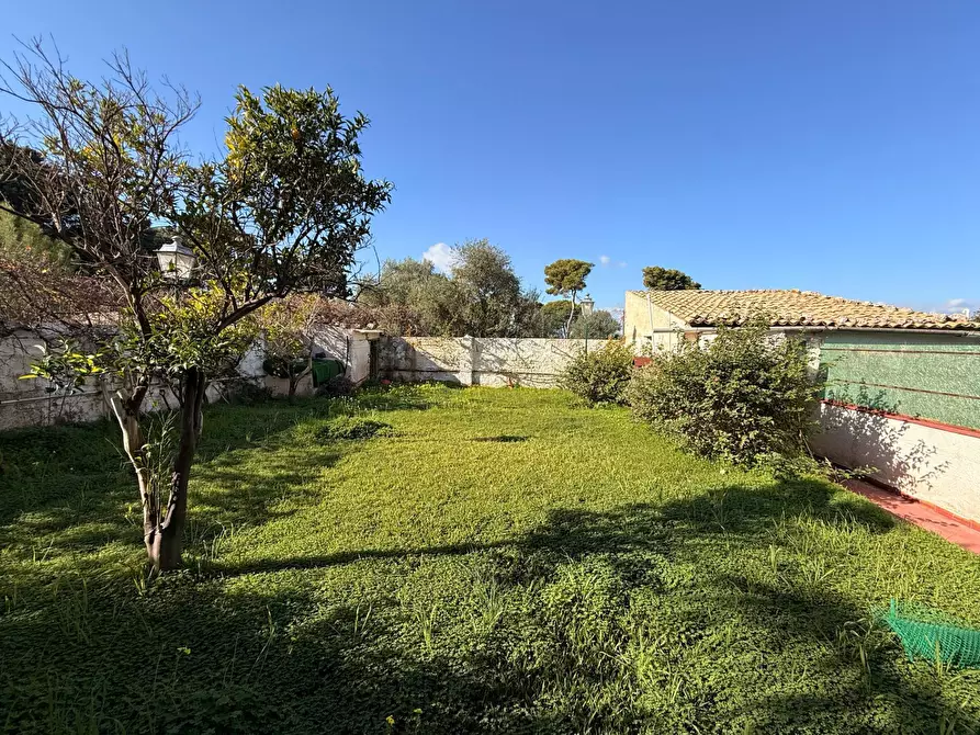 Immagine 28 di Casa semindipendente in vendita  in Via del Nichelio a Siracusa