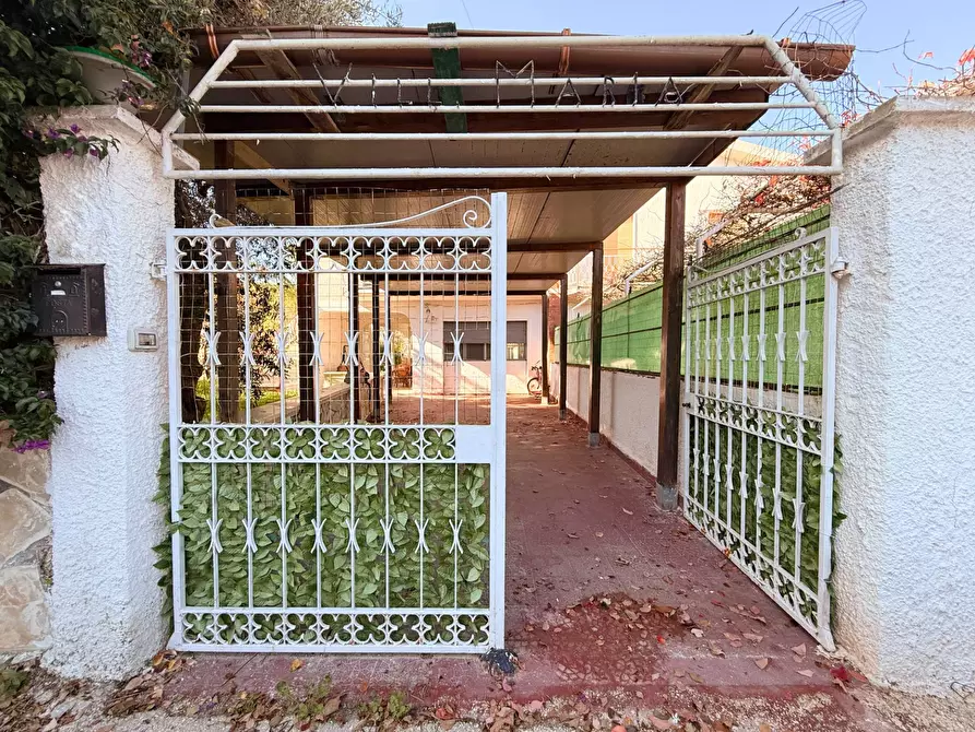 Immagine 37 di Casa semindipendente in vendita  in Via del Nichelio a Siracusa