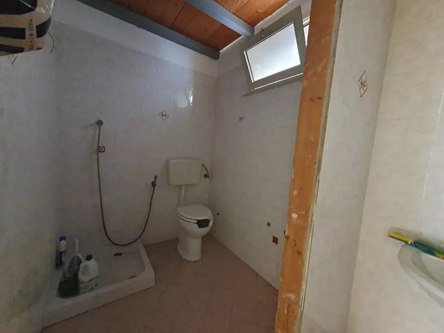 Immagine 5 di Box auto in vendita  in Via Mosco a Siracusa