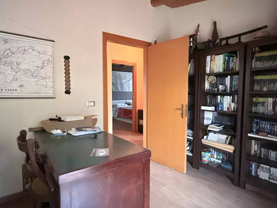 Immagine 25 di Villa in vendita  in Via Volpicelli a Siracusa