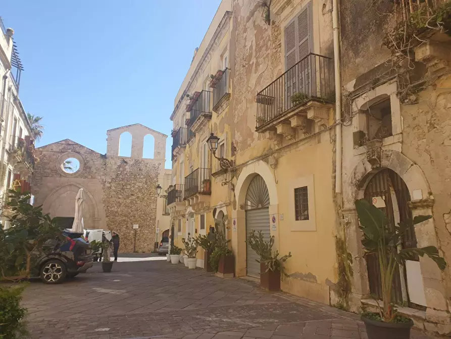 Immagine 1 di Appartamento in vendita  in Piazza Del Precursore a Siracusa
