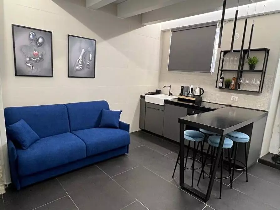 Immagine 9 di Appartamento in vendita  in Piazza Del Precursore a Siracusa