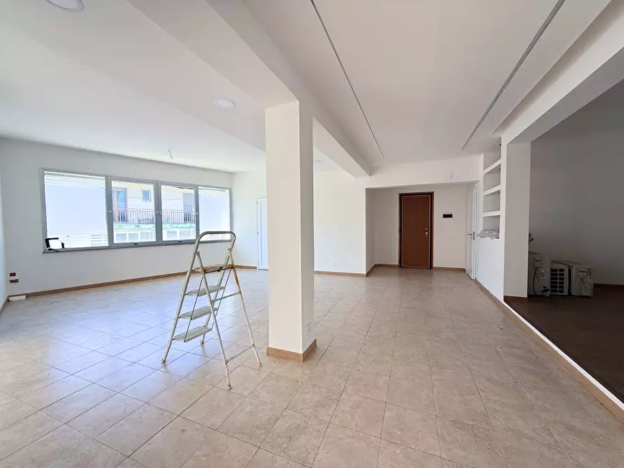 Immagine 11 di Ufficio in affitto  in Viale Teracati a Siracusa