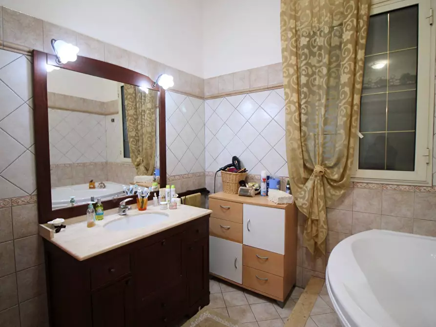 Immagine 22 di Villa in vendita  in Viale Garrone a Siracusa