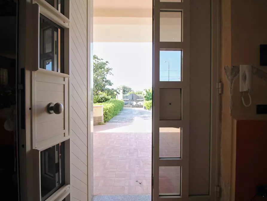 Immagine 30 di Villa in vendita  in Viale Garrone a Siracusa