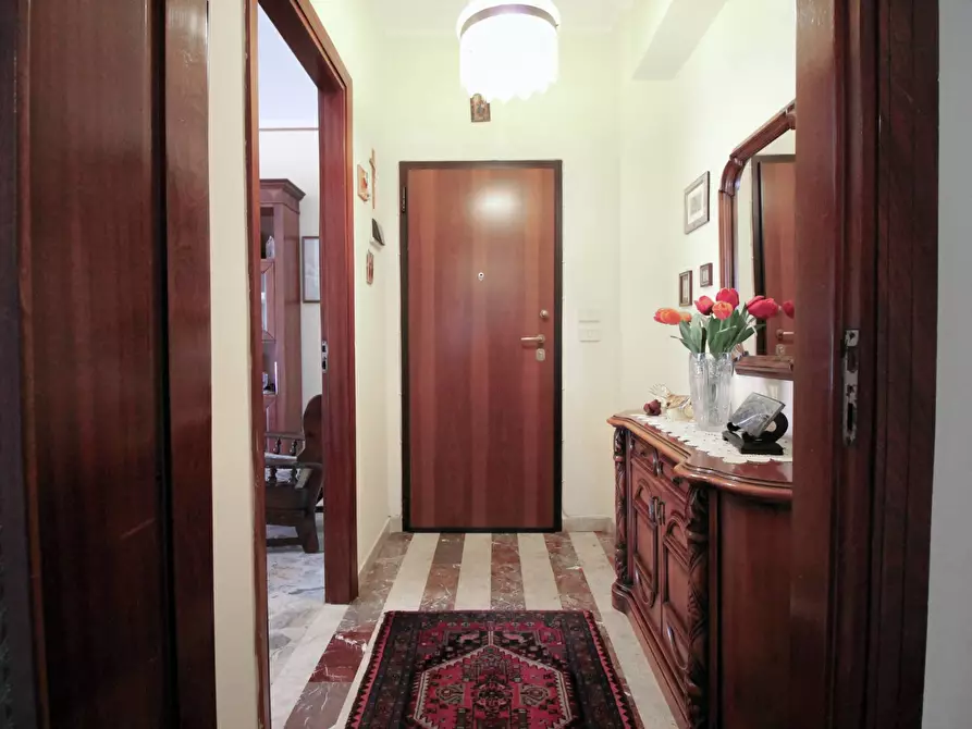 Immagine 3 di Appartamento in vendita  in Via San Giuliano a Siracusa