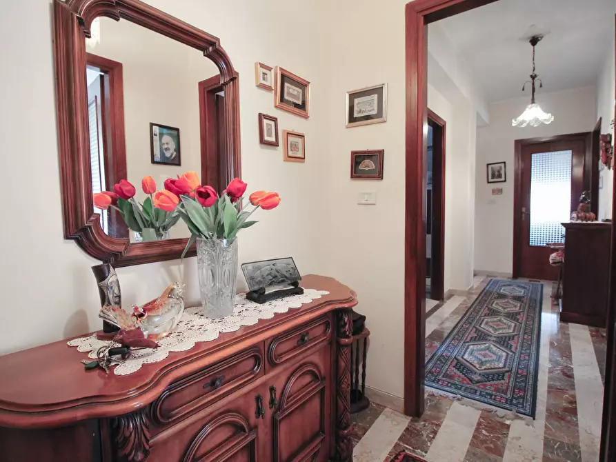 Immagine 5 di Appartamento in vendita  in Via San Giuliano a Siracusa