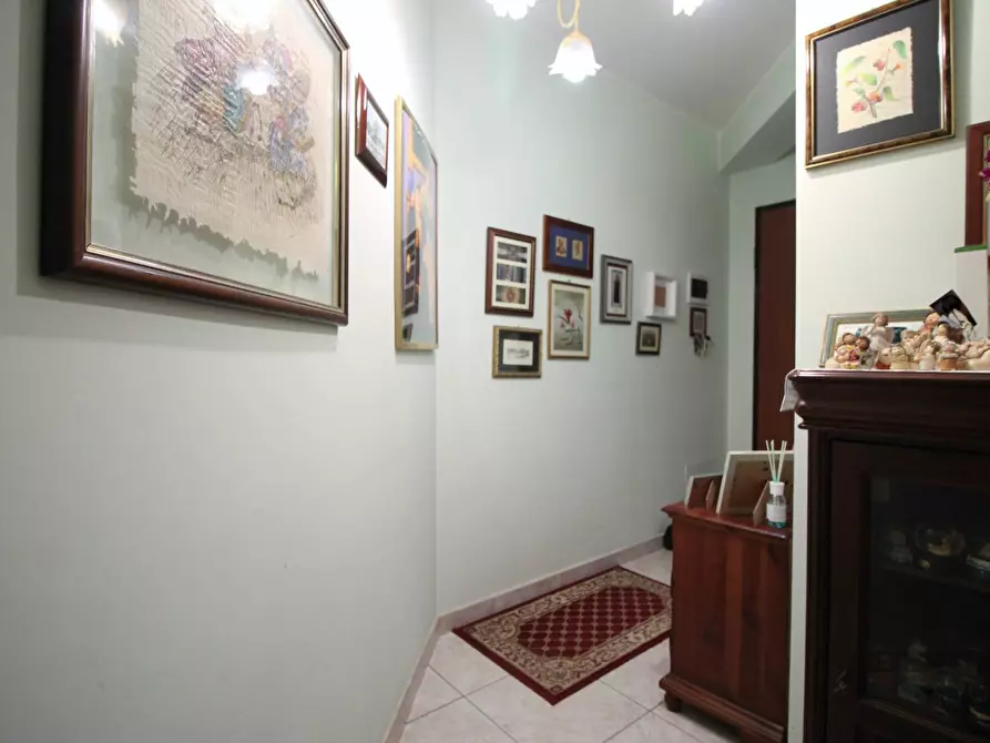 Immagine 5 di Appartamento in vendita  in Via Nino Martoglio a Floridia