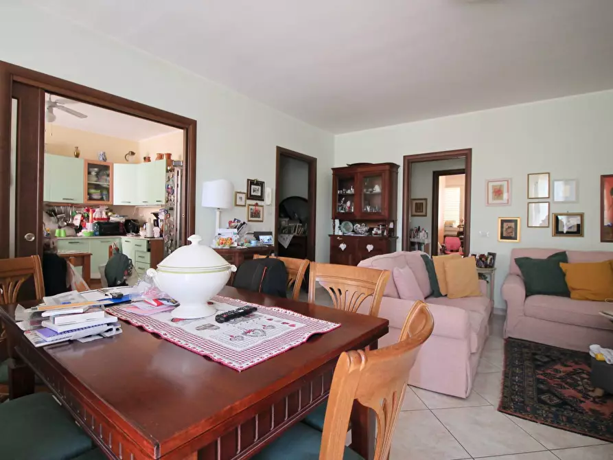 Immagine 4 di Appartamento in vendita  in Via Nino Martoglio a Floridia