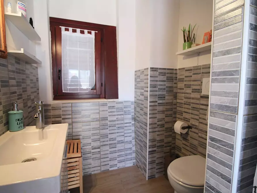 Immagine 35 di Villa in vendita  in Via Mons. Alfio Inserra a Siracusa