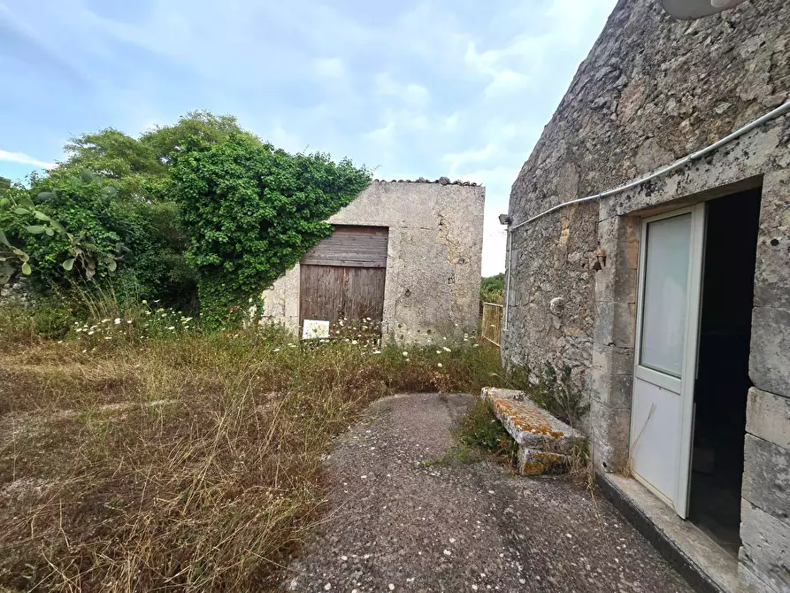 Immagine 7 di Villa in vendita  in Contrada Mezzo Gregorio a Noto