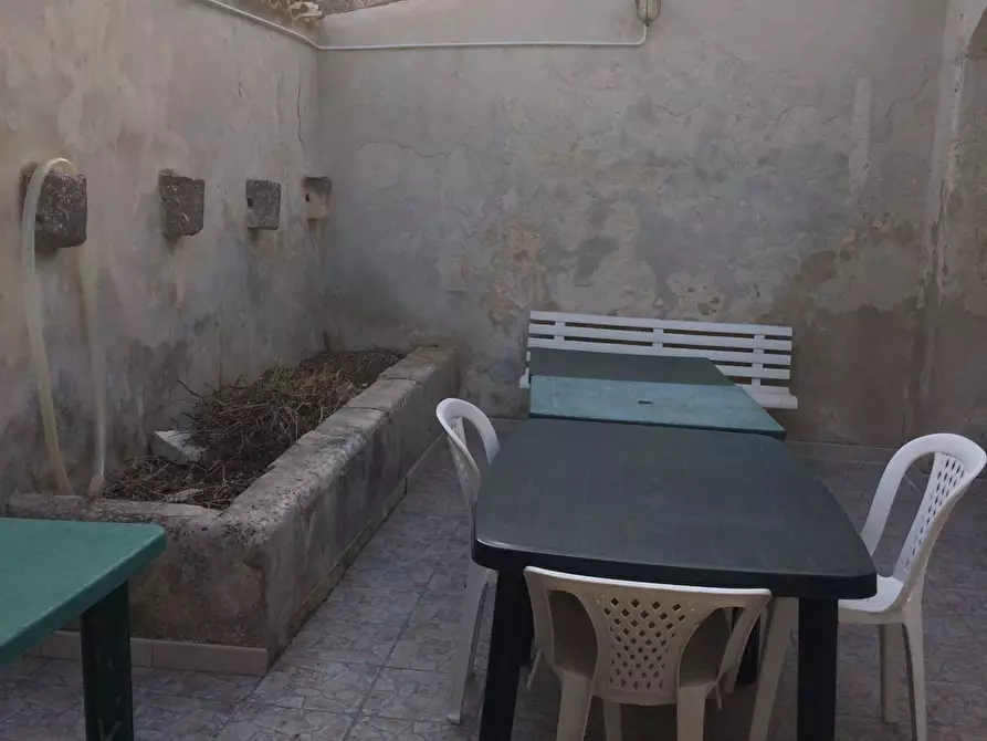 Immagine 25 di Villa in vendita  in Contrada Mezzo Gregorio a Noto