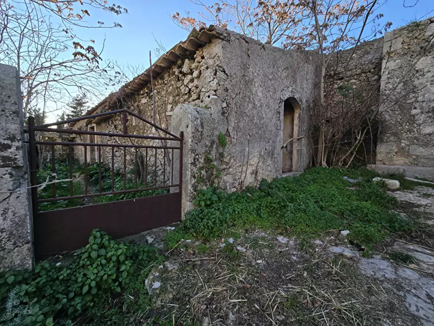 Immagine 27 di Rustico / casale in vendita  in Contrada Porcari a Carlentini