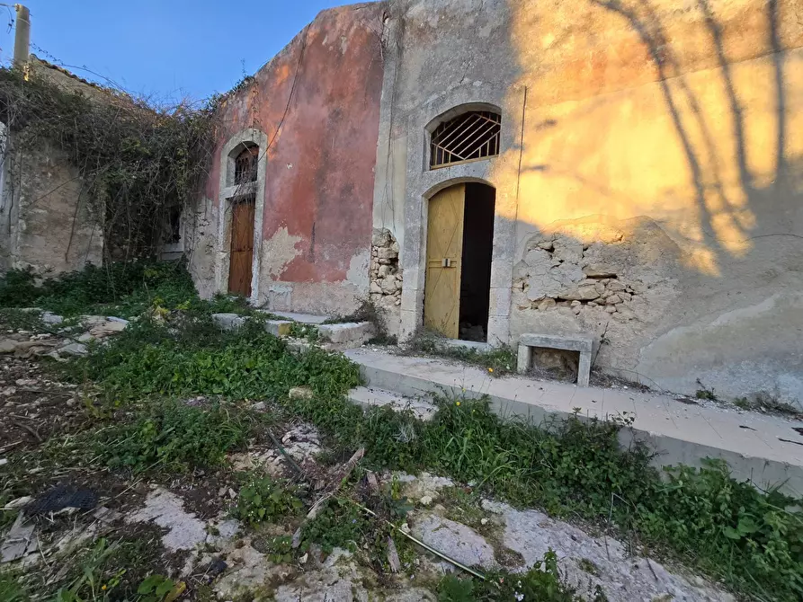 Immagine 30 di Rustico / casale in vendita  in Contrada Porcari a Carlentini