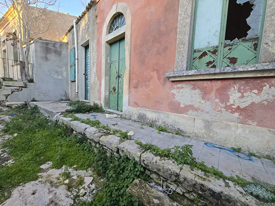 Immagine 37 di Rustico / casale in vendita  in Contrada Porcari a Carlentini