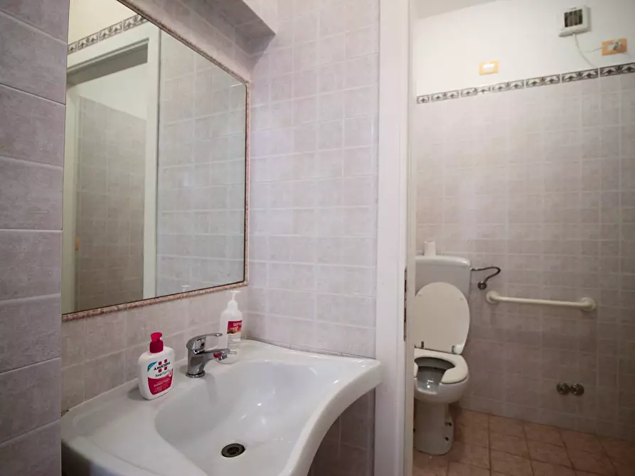 Immagine 6 di Appartamento in vendita  in Via Matteo Beneventano del Bosco a Siracusa