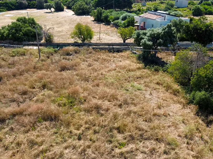 Immagine 19 di Terreno residenziale in vendita  in Contrada Isola snc a Siracusa