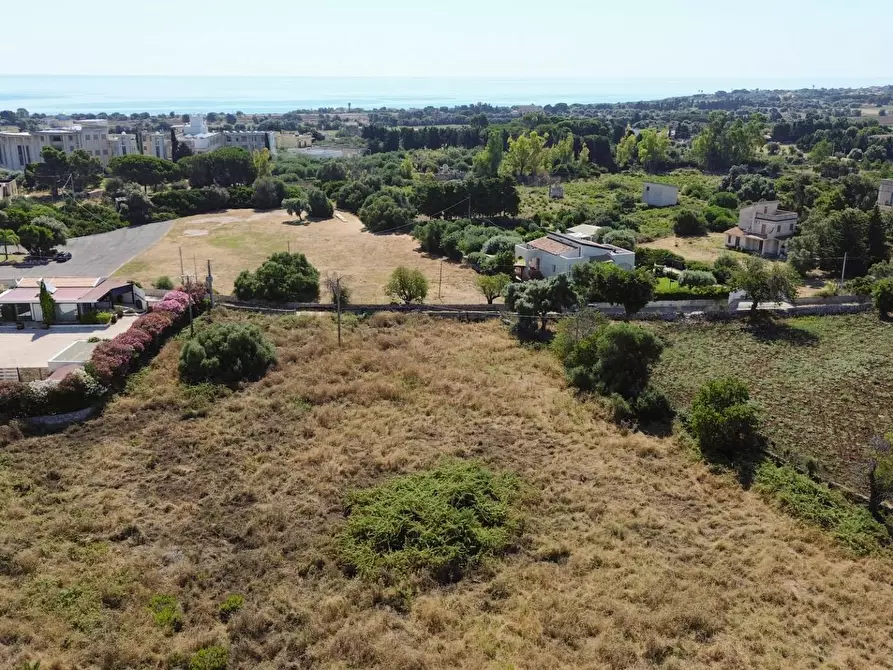 Immagine 1 di Terreno residenziale in vendita  in Contrada Isola snc a Siracusa