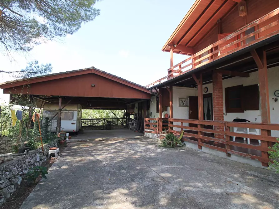 Immagine 1 di Villa in vendita  in C.da San Marco a Noto