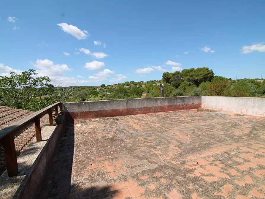 Immagine 41 di Villa in vendita  in C.da San Marco a Noto