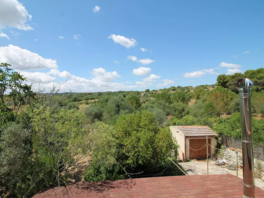 Immagine 43 di Villa in vendita  in C.da San Marco a Noto