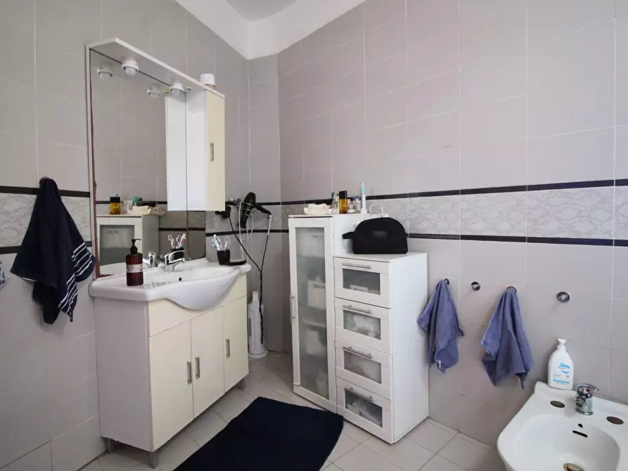 Immagine 14 di Villa in vendita  in Via del Piombo a Siracusa