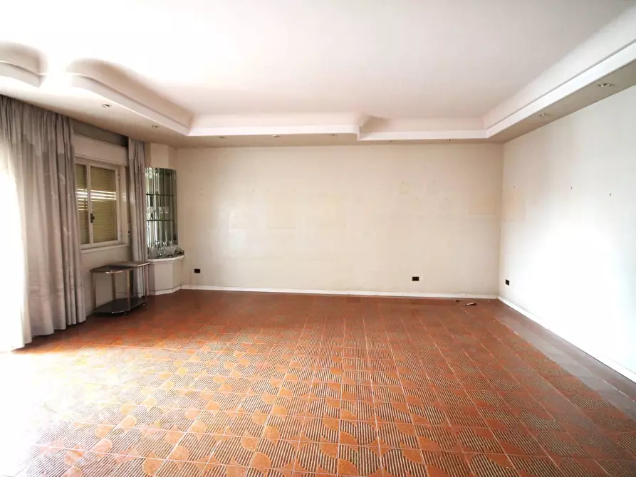 Immagine 3 di Appartamento in vendita  in Via Augusta a Siracusa